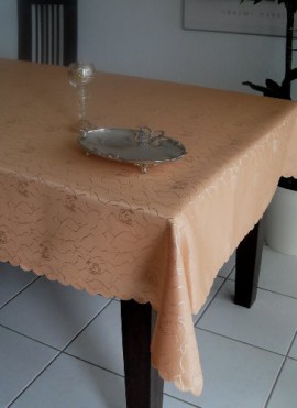 Walser-roses-nappe-damasse-rectangulaire-terracotta-160-x-260-cm-linge-de-table-0-1