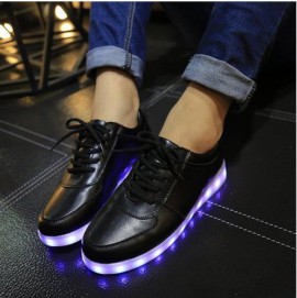 3STEAM-7-couleurs-de-recharge-USB-LED-clairs-Couple-lumineux-Souliers-simple-Sneakers-pour-Unisex-Hommes-Femmes-noir-0-1