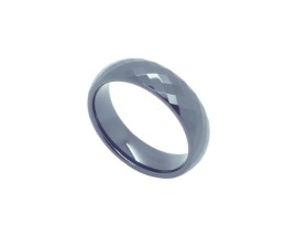 Bague Ceramique Facettée Teinte Hématite – largeur 6 MM – Femme Bague Ceramique Facettée Teinte Hématite – largeur 6 MM – Femme