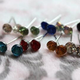 Ensemble de 40 Boucles d’oreilles (20 paires) de 5mm à Strass en Cristal Multi couleurs par Opouriao Ensemble de 40 Boucles d’oreilles (20 paires) de 5mm à Strass en Cristal Multi couleurs par Opouriao 4