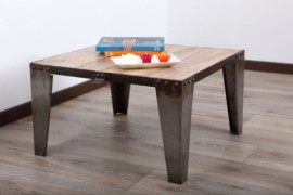 Miliboo-Table-basse-carre-INDUSTRIA-0