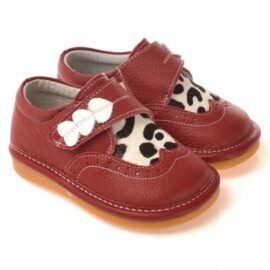 CAROCH – Squeaky Leather Toddler Girls Shoes | Red babies with 3 hearts cow CAROCH – Squeaky Leather Toddler Girls Shoes | Red babies with 3 hearts cow 2