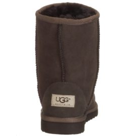 UGG-K-Classic-Short-Bottes–enfiler-mixte-enfant-0-0