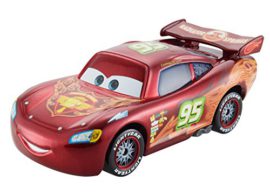 Mattel-Cars-Vhicule-Neon-Flash-Mcqueen-0