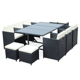 Alice’s Garden – Salon de jardin 6-10 places – Cubo – Coloris Noir, Coussins écrus, table encastrable, cube. Alice’s Garden – Salon de jardin 6-10 places – Cubo – Coloris Noir, Coussins écrus, table encastrable, cube.