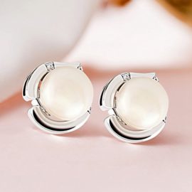 J.Rosée boucles d’oreilles en argent 925, des zircones sertis autour, perle naturelle rose/blanche d’eau douce au milieu J.Rosée boucles d’oreilles en argent 925, des zircones sertis autour, perle naturelle rose/blanche d’eau douce au milieu 4