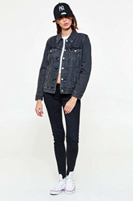 Levis-Boyfriend-Trucker-Blouson-Femme-0