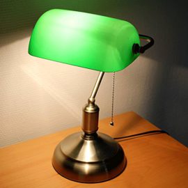 Lampe-de-Banquier-Verre-Opaline-38-CM-Chanette-0-1