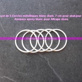 Lot de 5 Cercles métalliques blanc diam. 7 cm pour abat-jour, Anneau epoxy Attrape rêves Lot de 5 Cercles métalliques blanc diam. 7 cm pour abat-jour, Anneau epoxy Attrape rêves 2