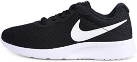 Nike WMNS Tanjun, Baskets Femme