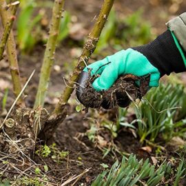 4 paires de gants de jardinage avec griffes imperméables et respirants pour creuser, planter, désherber, protéger les ongles et les doigts, meilleur cadeau de jardinage pour homme et femme 4 paires de gants de jardinage avec griffes imperméables et respirants pour creuser, planter, désherber, protéger les ongles et les doigts, meilleur cadeau de jardinage pour homme et femme 5